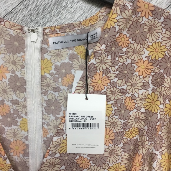 SOLD Faithfull The Brand Palmaro Floral Mini Dres - Picture 8 of 8